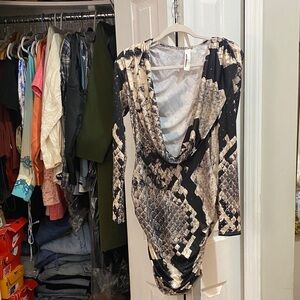 NEW sexy plunging Snake Print Long Sleeve Dress